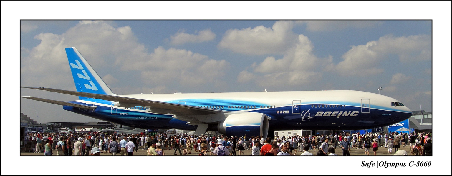 2005 - 06 - Boeing 777 et 727 - 6.JPG